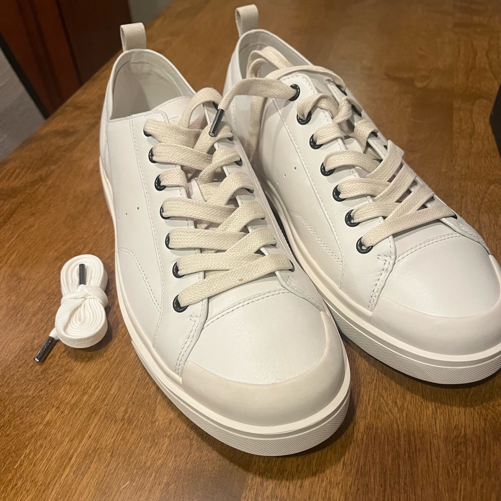 NEVER WORN Men’s size 10.5 White Coach Sneakers
